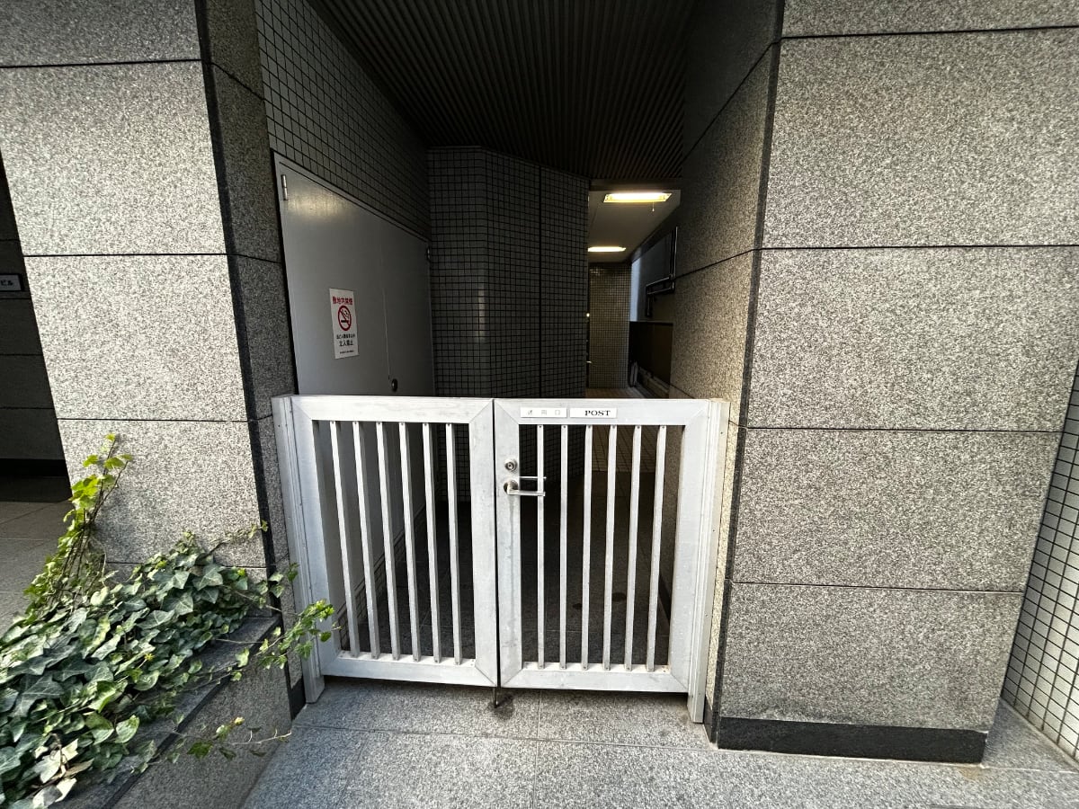 v20260407150902/fresh/building/J00100380743_16