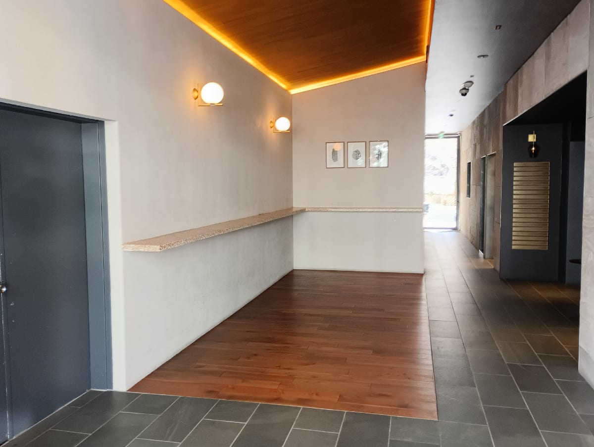 v20260407150902/fresh/building/J00100390331_17