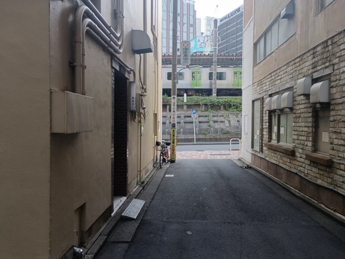v20260407150902/fresh/building/J00100510086_14