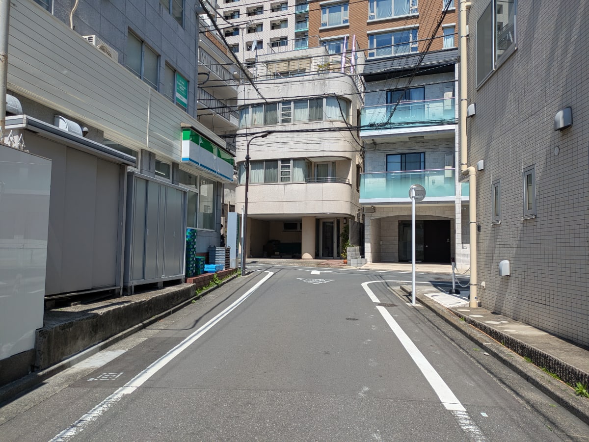 v20260407150902/fresh/building/J00100611651_14