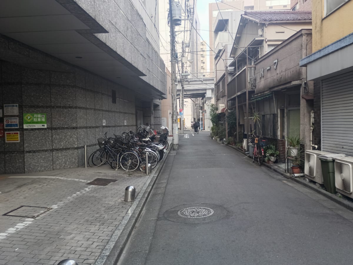 v20260409150808/fresh/building/J00100384983_24