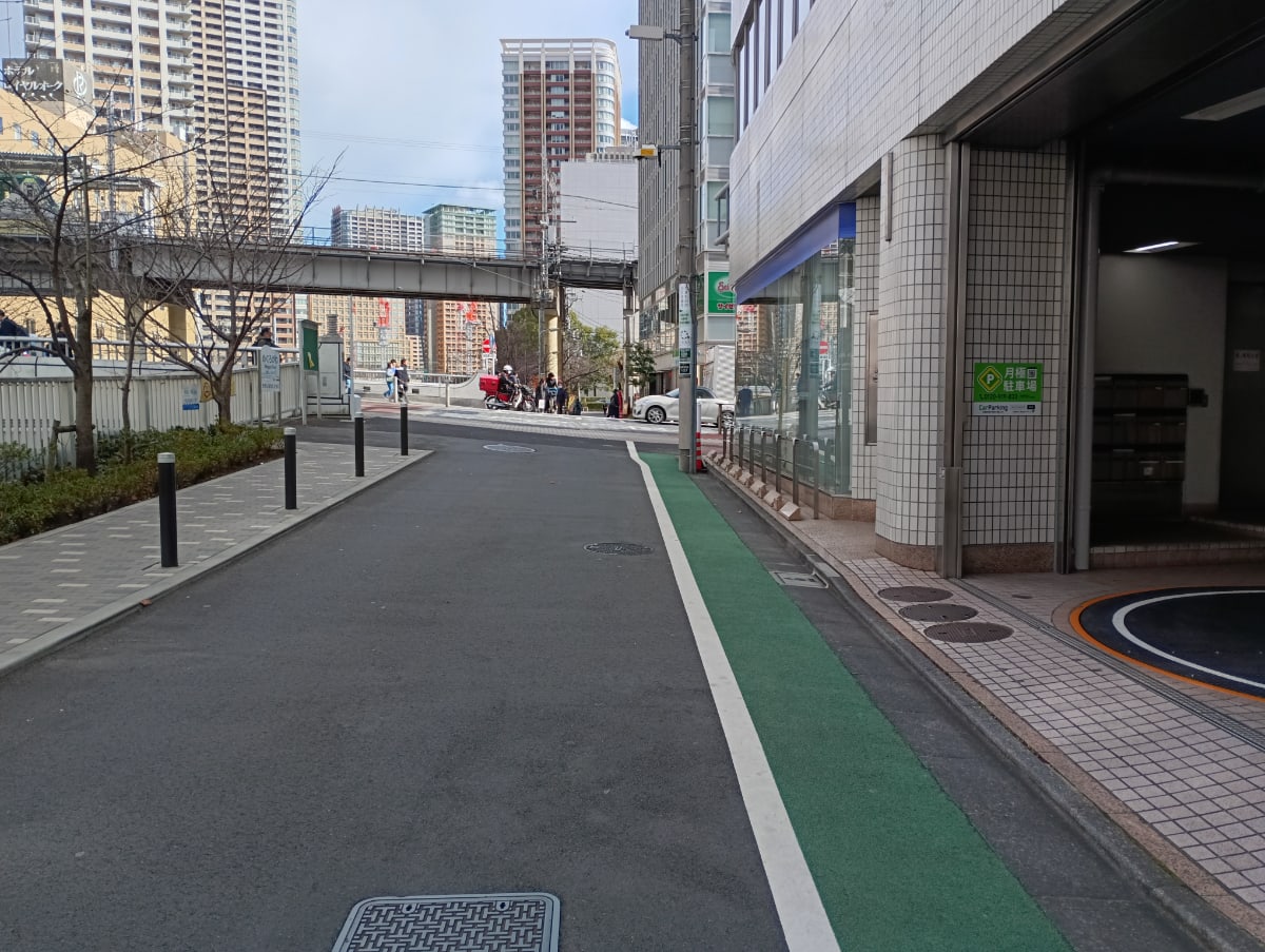 v20260409150808/fresh/building/J00100389925_15