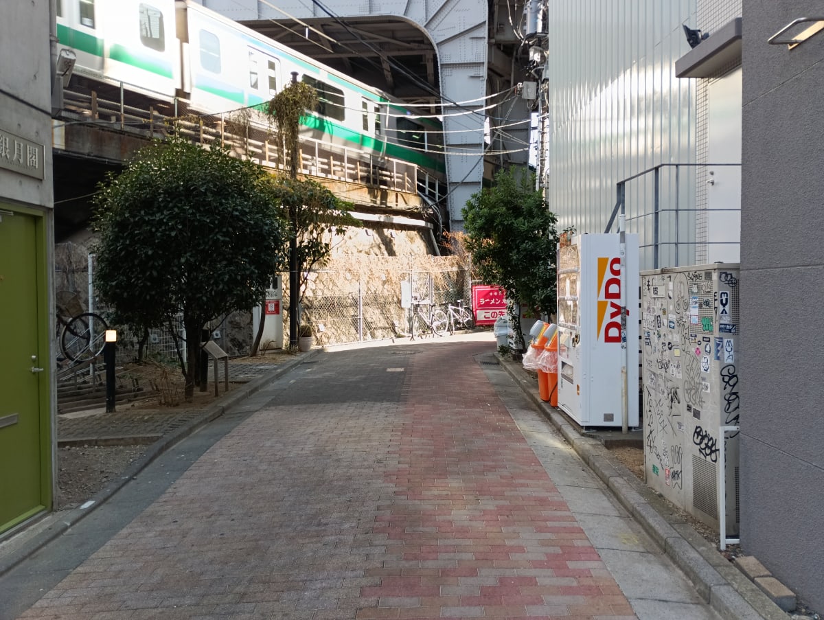 v20260409150808/fresh/building/J00100402837_16
