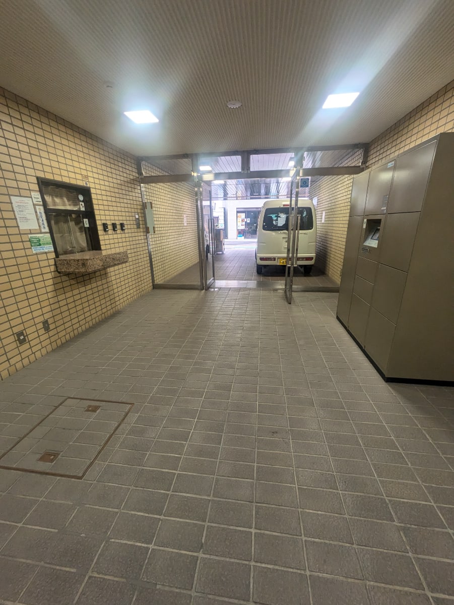 v20260409150808/fresh/building/J00100636305_8