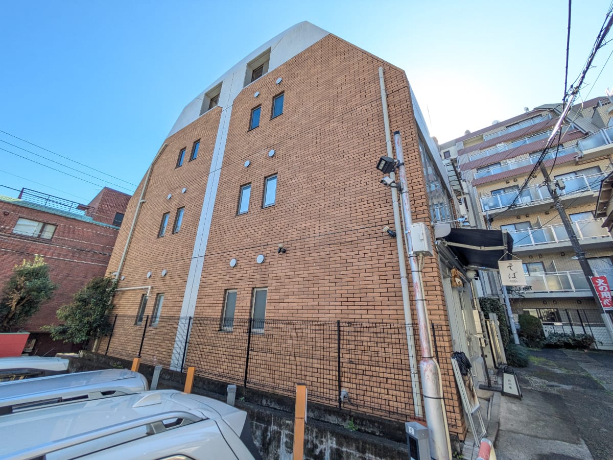 v20260410151004/fresh/building/J00100364337_8