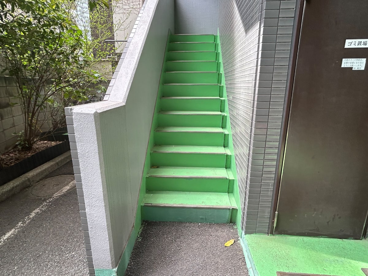 v20260410151004/fresh/building/J00100373593_10