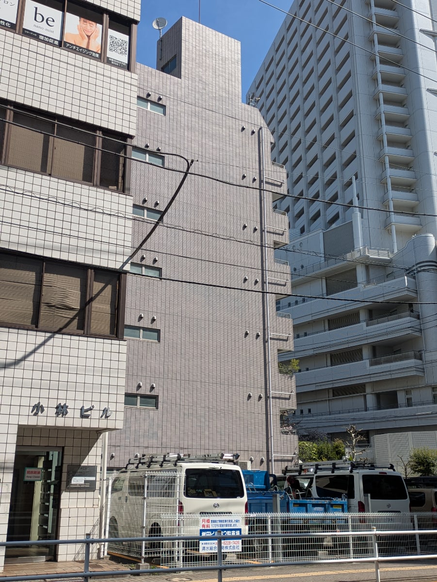 v20260410151004/fresh/building/J00100375570_15