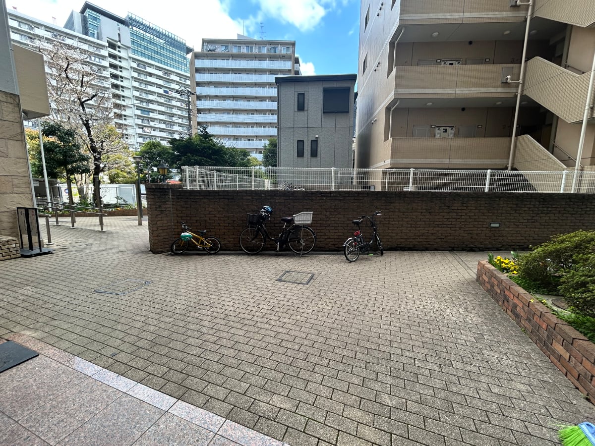 v20260410151004/fresh/building/J00100379035_9