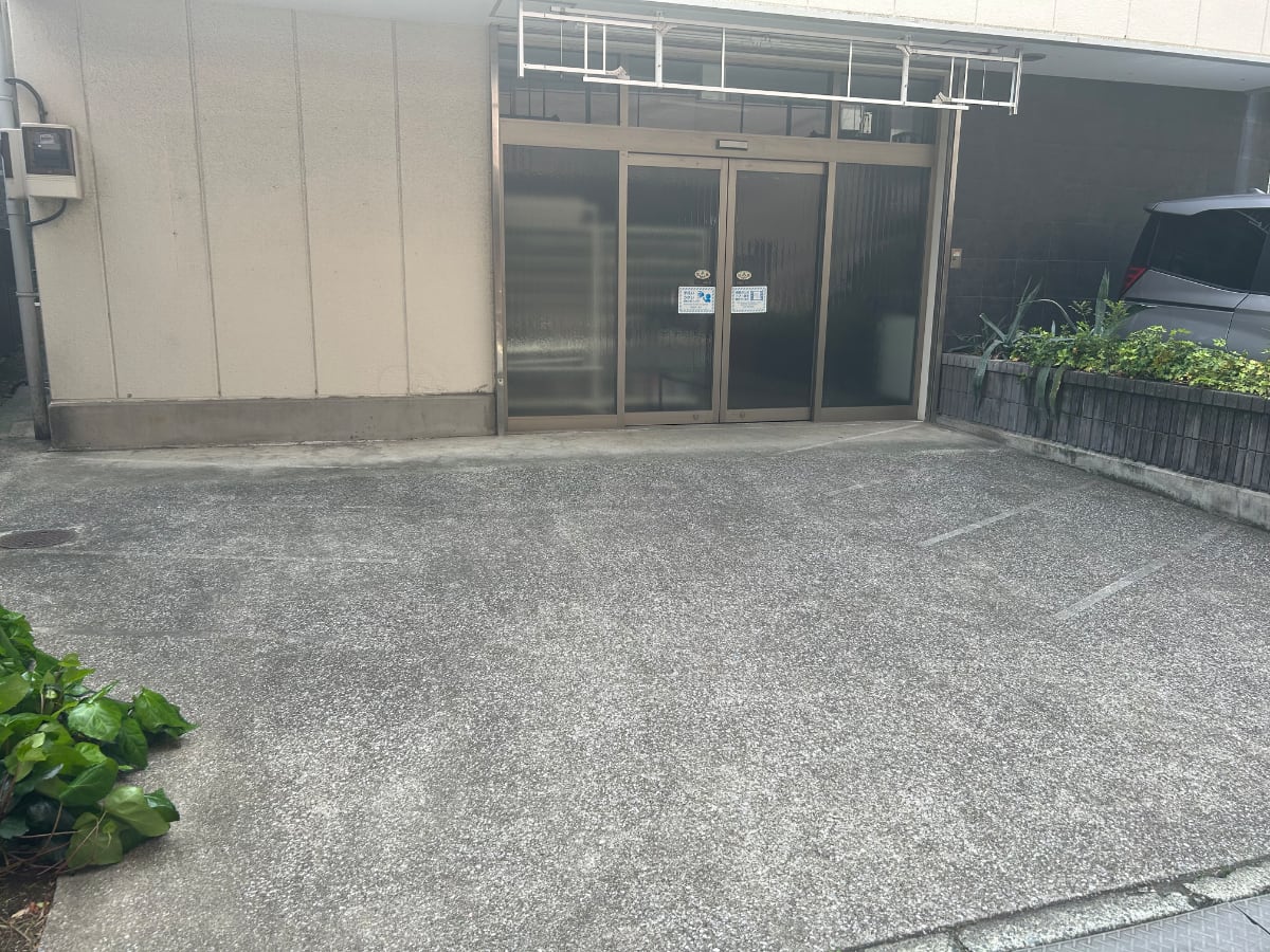 v20260410151004/fresh/building/J00100404557_7