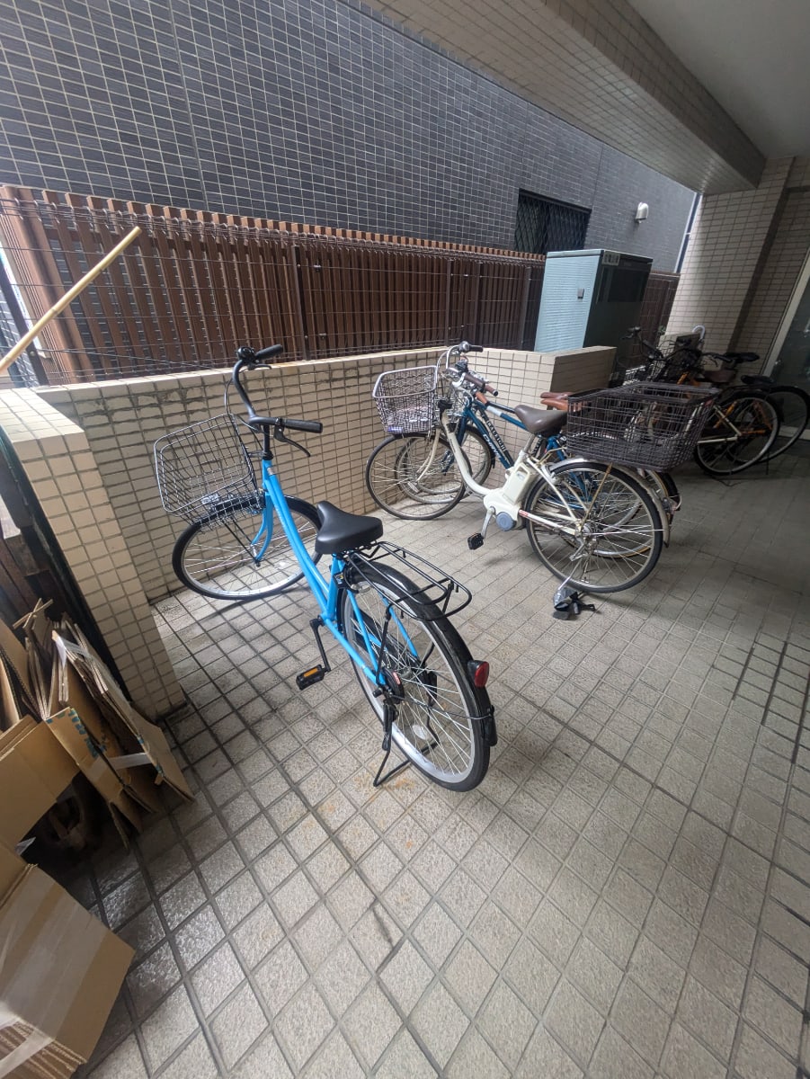 v20260410151004/fresh/building/J00100463632_10