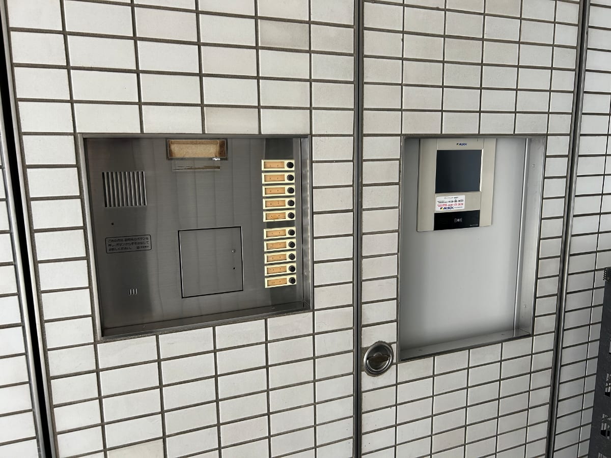 v20260410151004/fresh/building/J00100499061_9