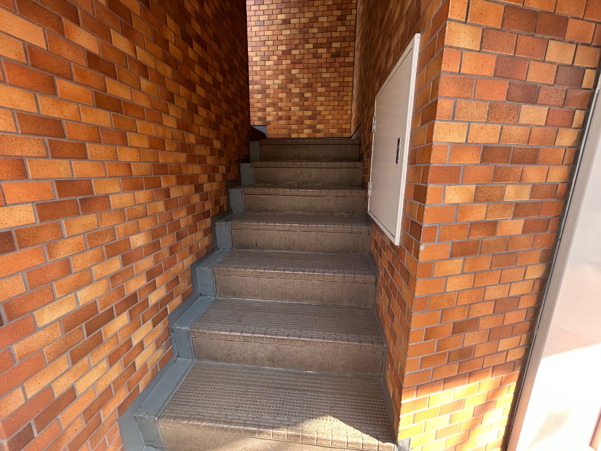 v20260410151004/fresh/building/J00100510166_8