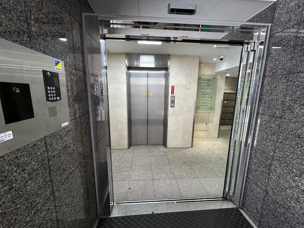 v20260411150636/fresh/building/J00100379875_11