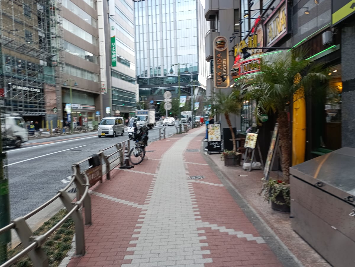 v20260411150636/fresh/building/J00100380947_21