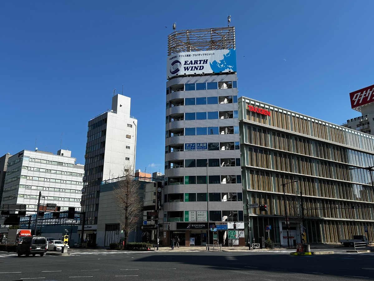 v20260411150636/fresh/building/J00100384982_5