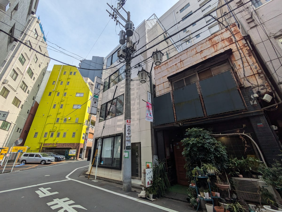 v20260411150636/fresh/building/J00100393246_5