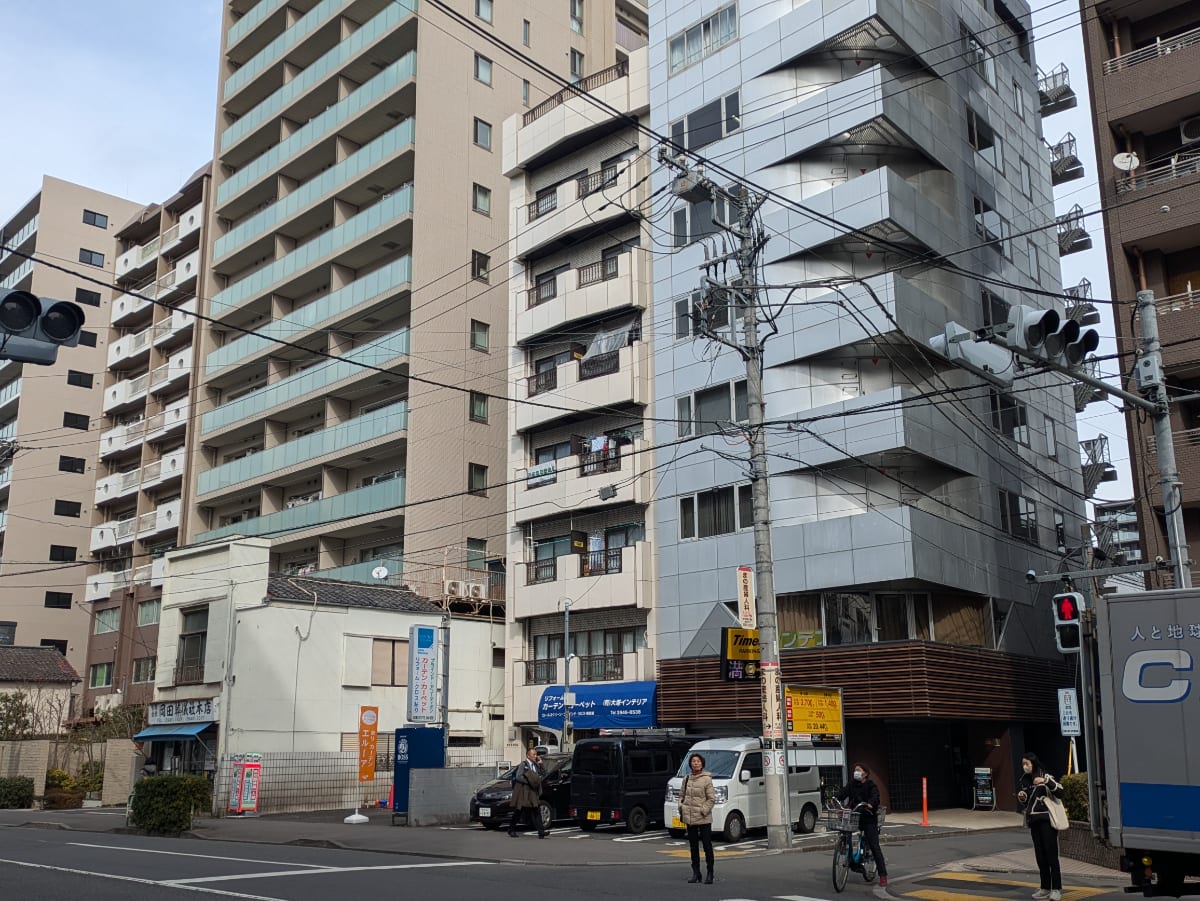 v20260411150636/fresh/building/J00100405094_6