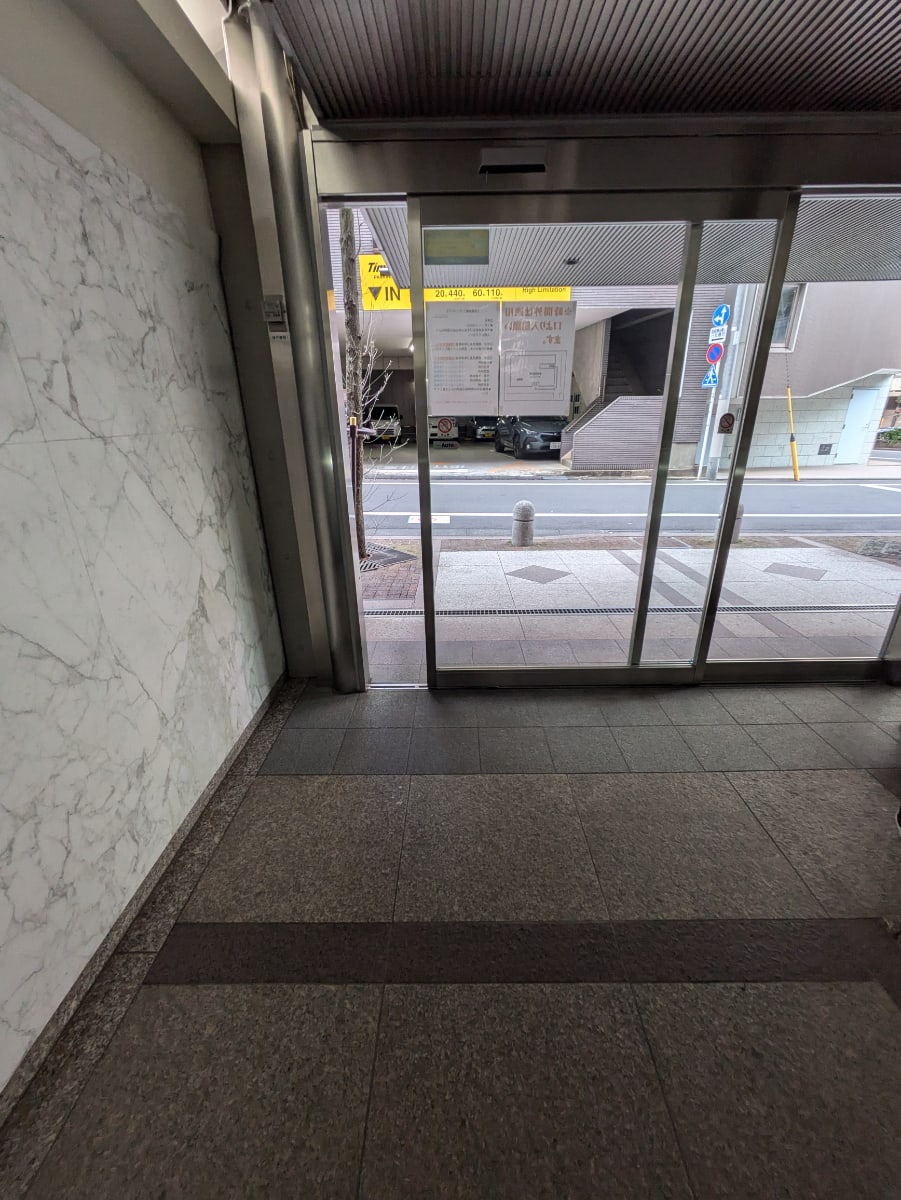 v20260411150636/fresh/building/J00100409578_10