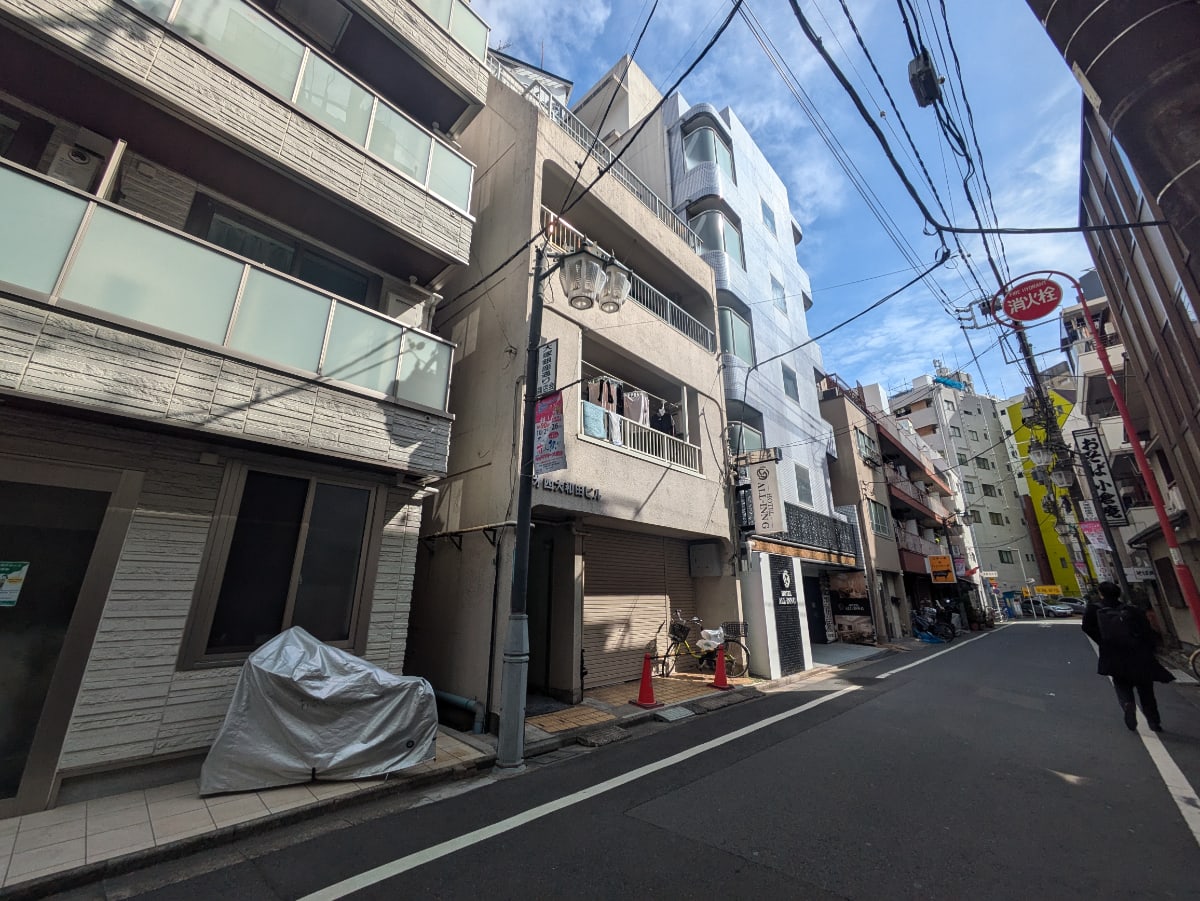 v20260411150636/fresh/building/J00100414260_5