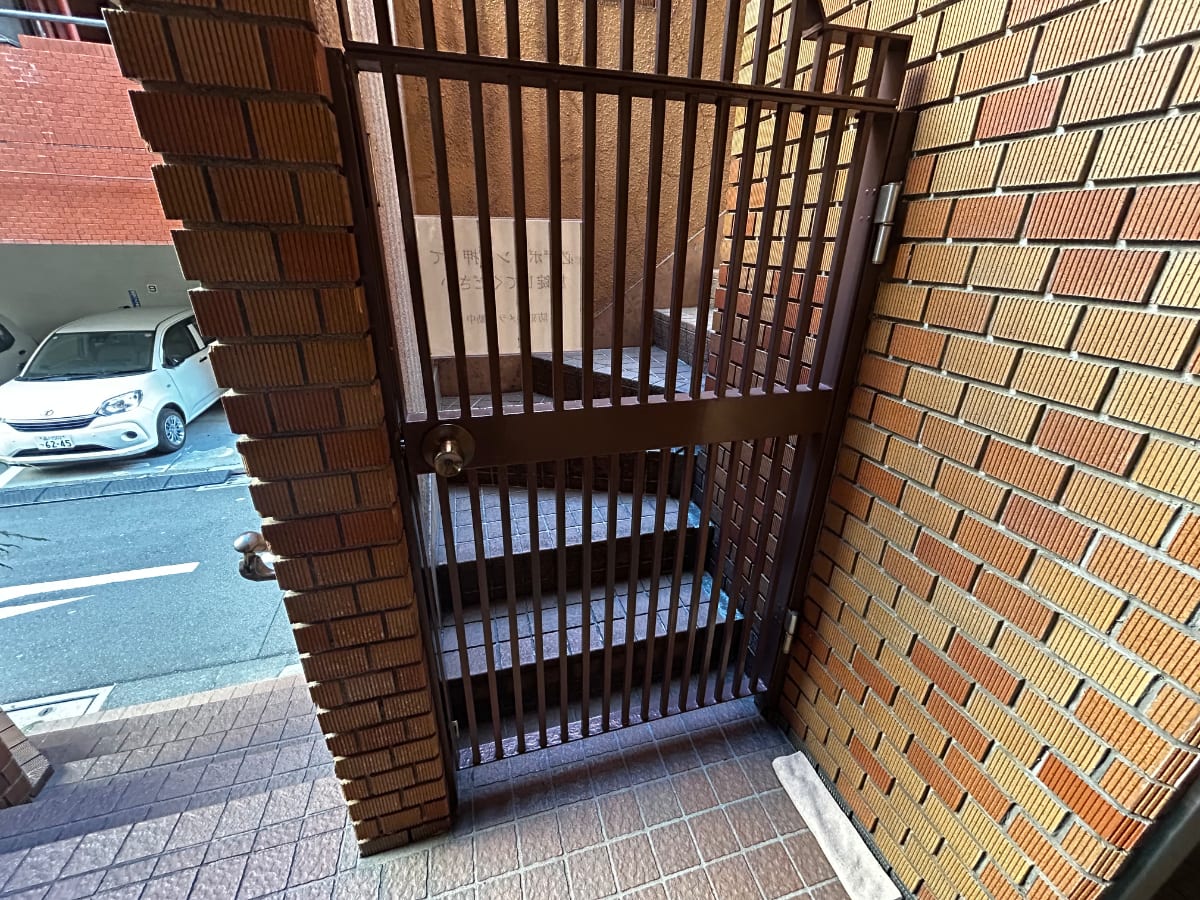 v20260411150636/fresh/building/J00100414878_19
