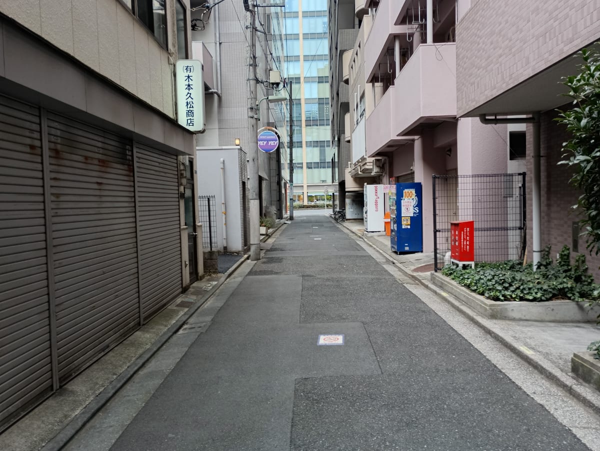 v20260411150636/fresh/building/J00100415098_9