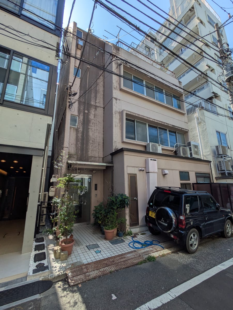 v20260411150636/fresh/building/J00100469235_6