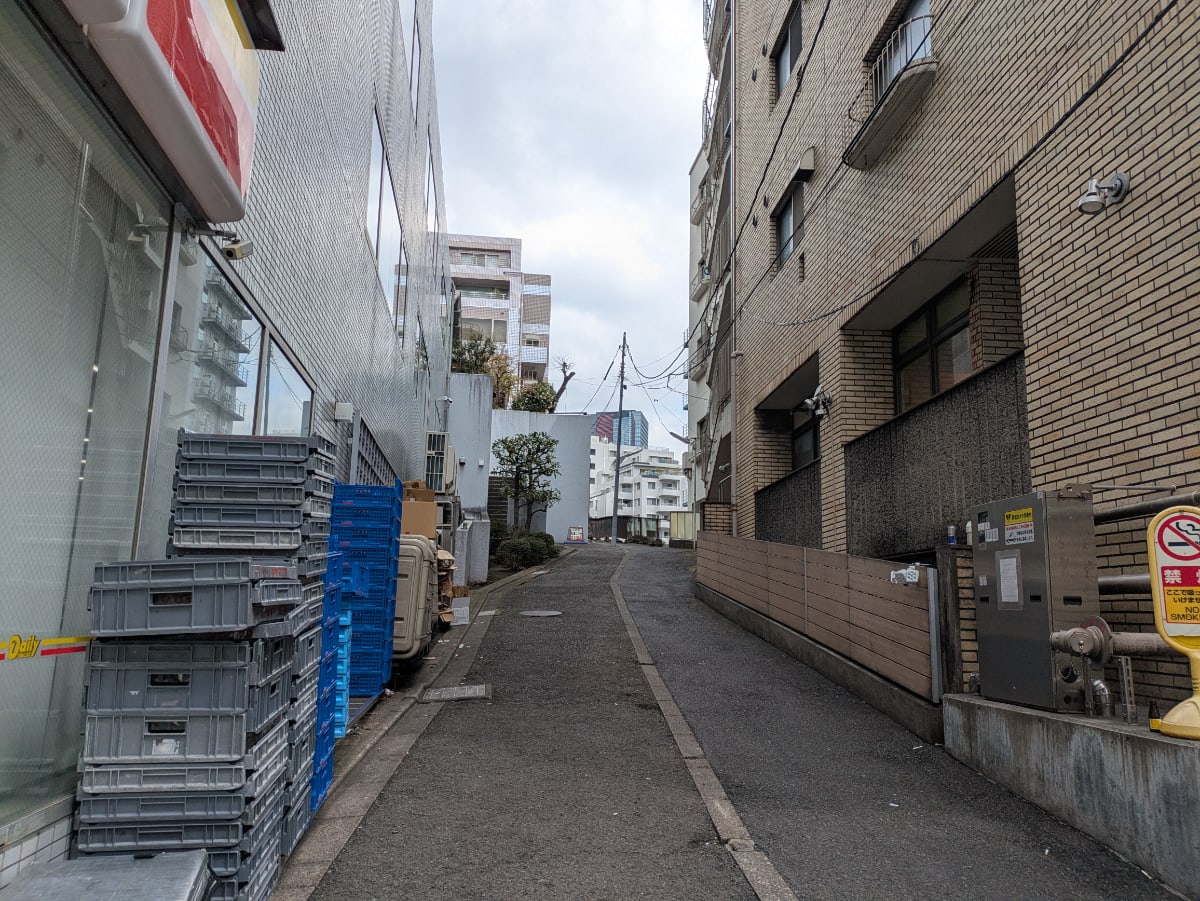 v20260412150635/fresh/building/J00100433315_13