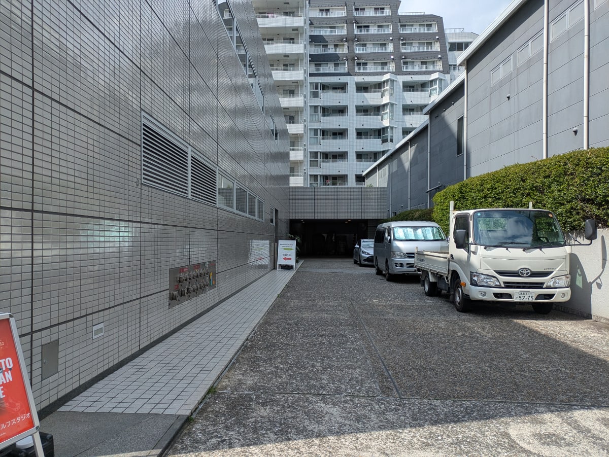 v20260412150635/fresh/building/J00100443683_12