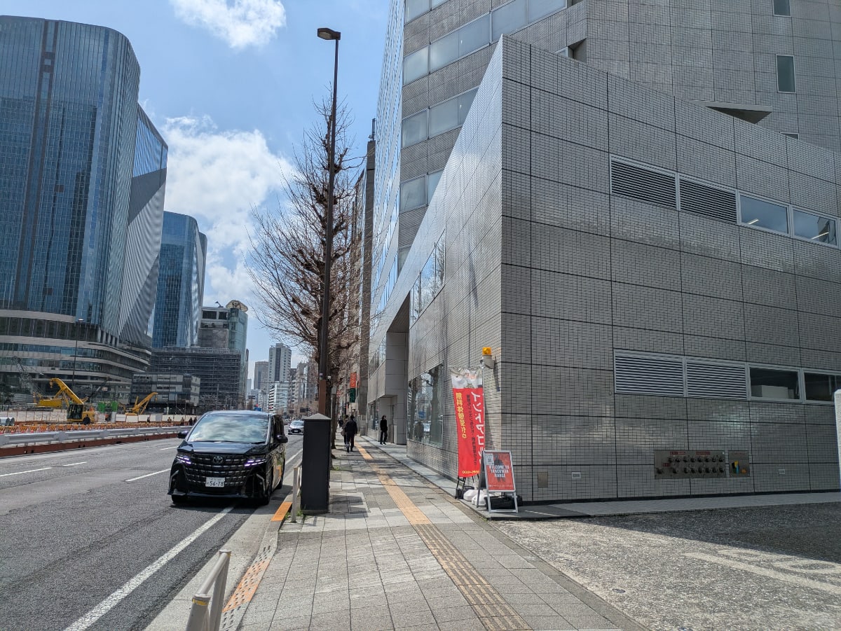 v20260412150635/fresh/building/J00100443683_15