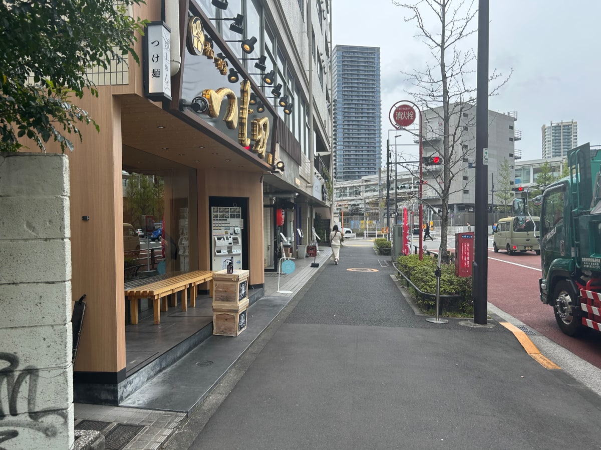 v20260413150858/fresh/building/J00100381314_16
