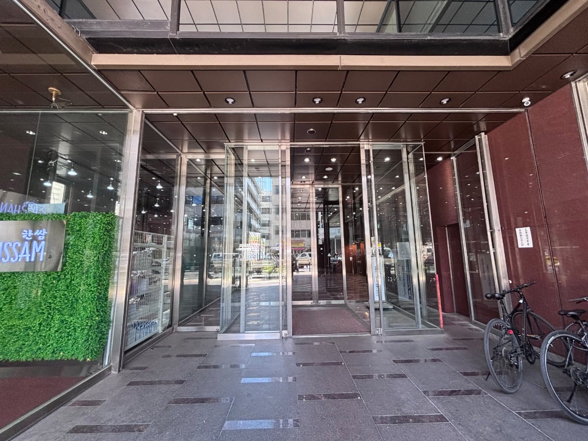 v20260414150859/fresh/building/J00100396800_3