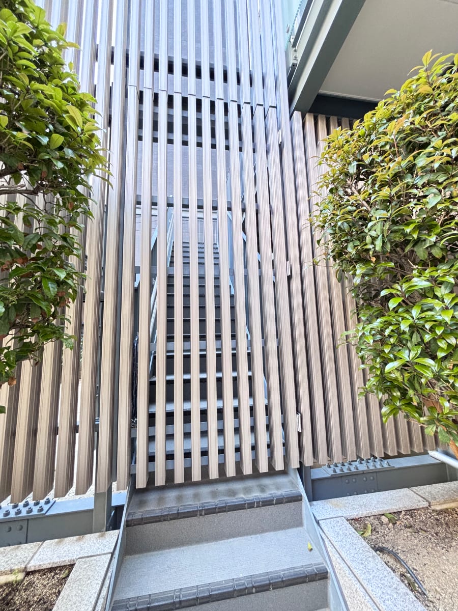 v20260414150859/fresh/building/J00100396823_10