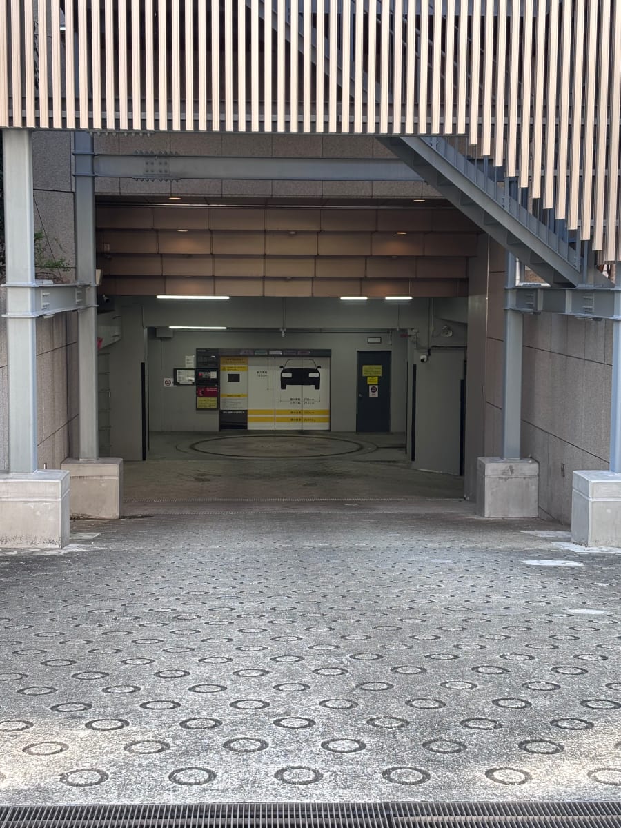 v20260414150859/fresh/building/J00100396823_16