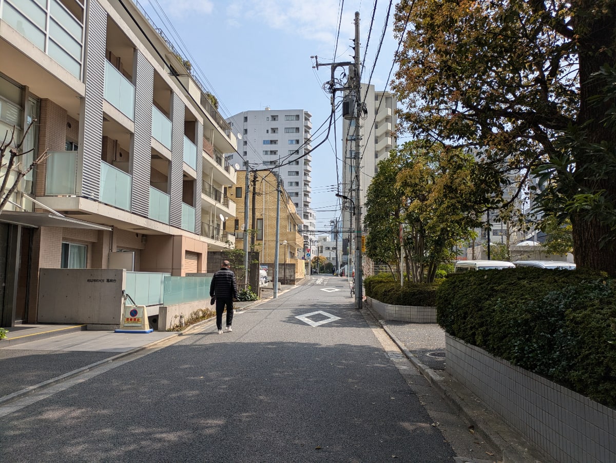 v20260414150859/fresh/building/J00100419833_13