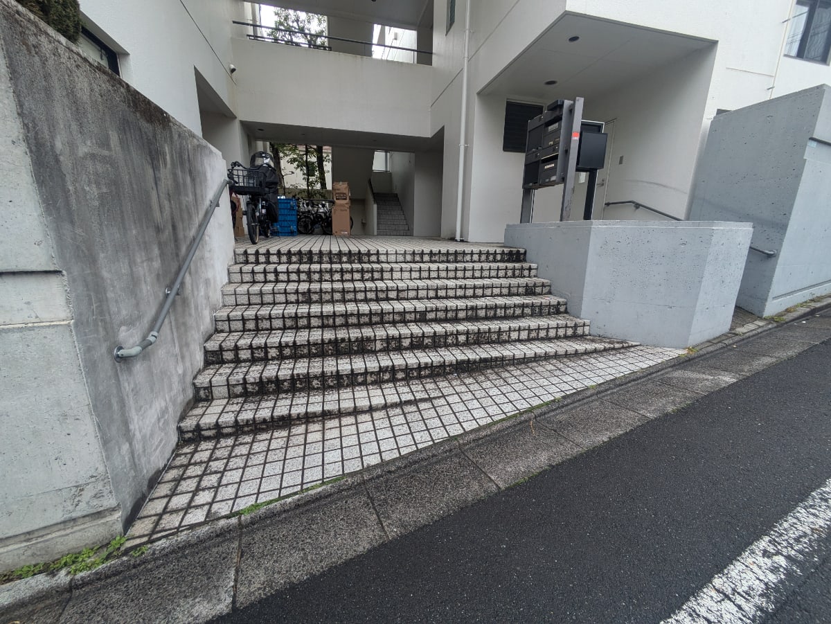 v20260414150859/fresh/building/J00100421862_3