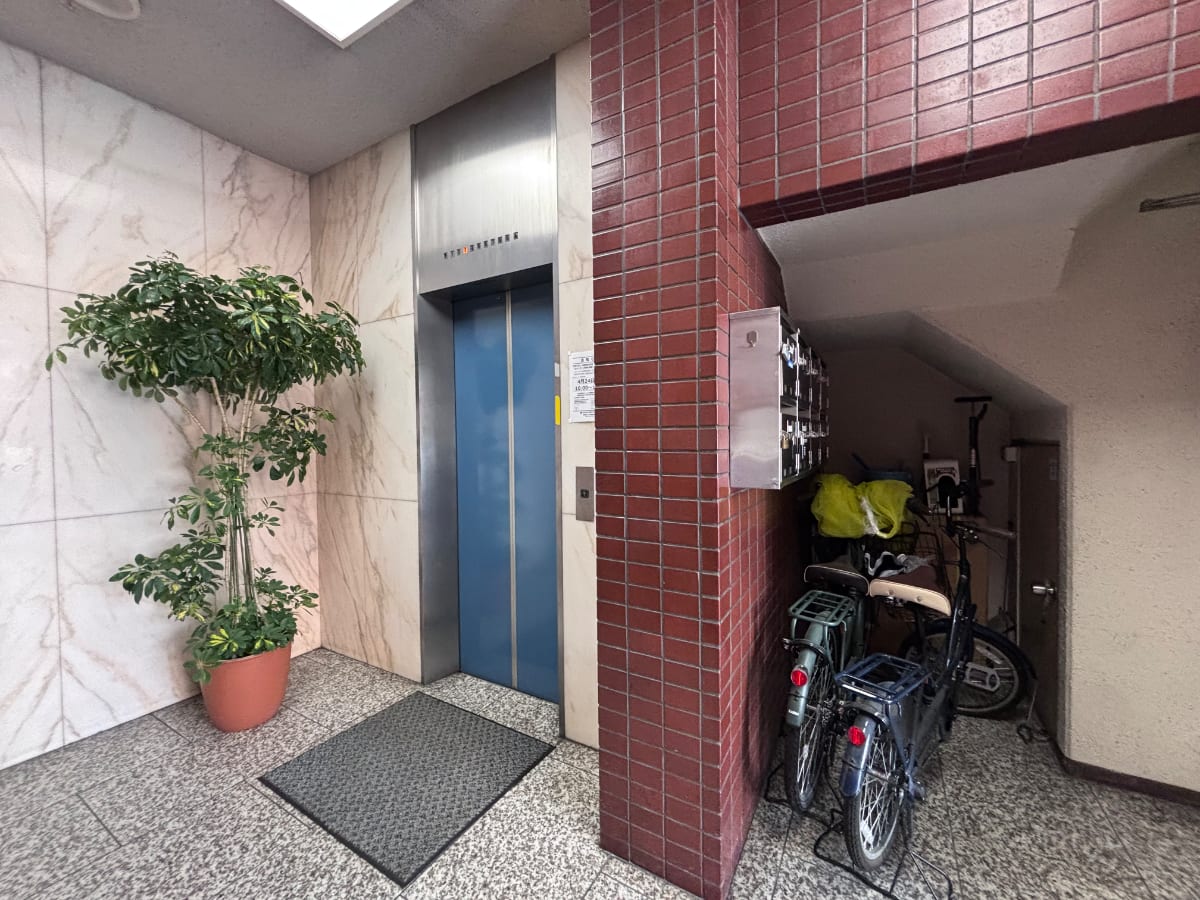 v20260414150859/fresh/building/J00100630927_4