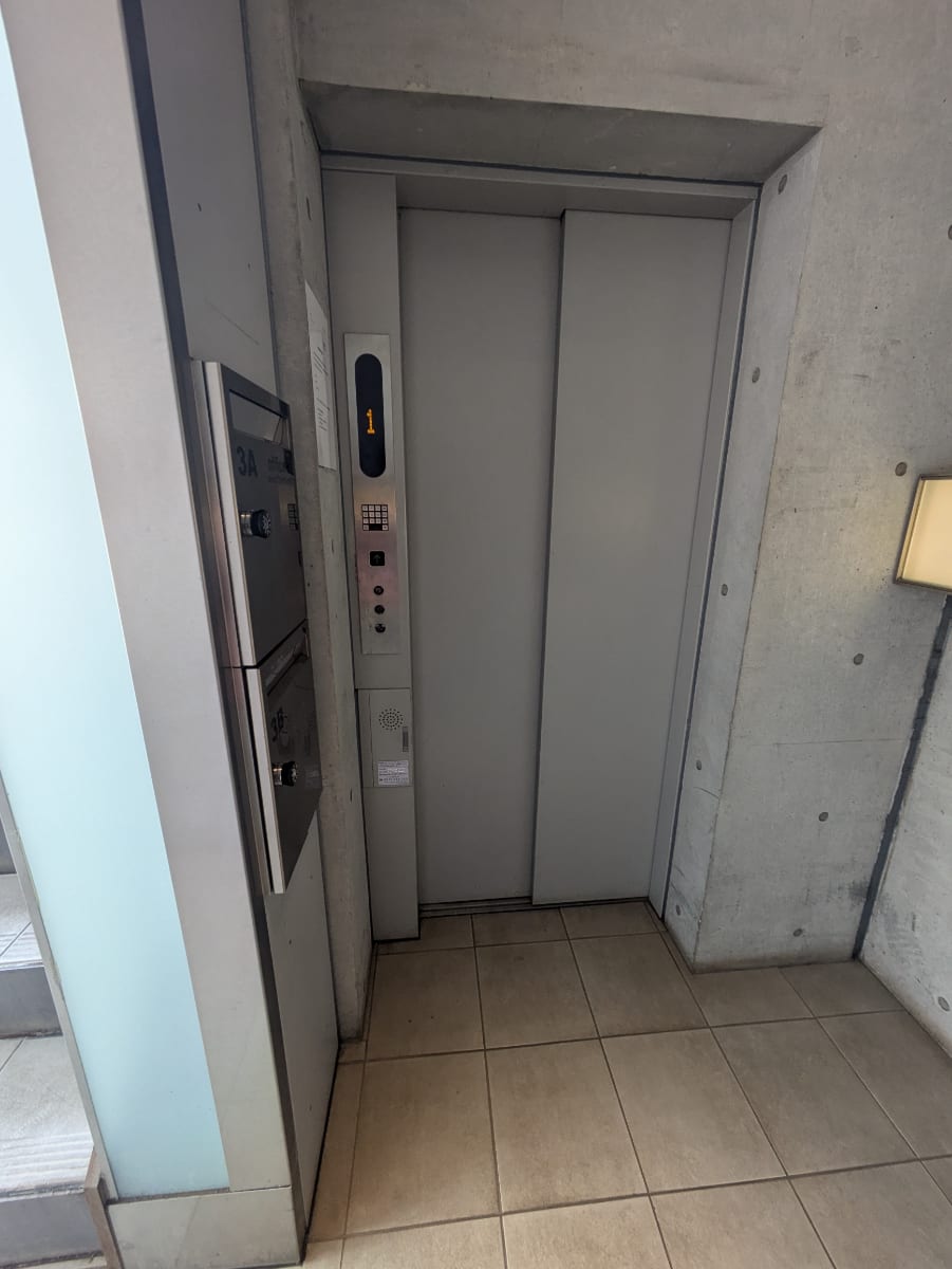 v20260416150805/fresh/building/J00100405327_4