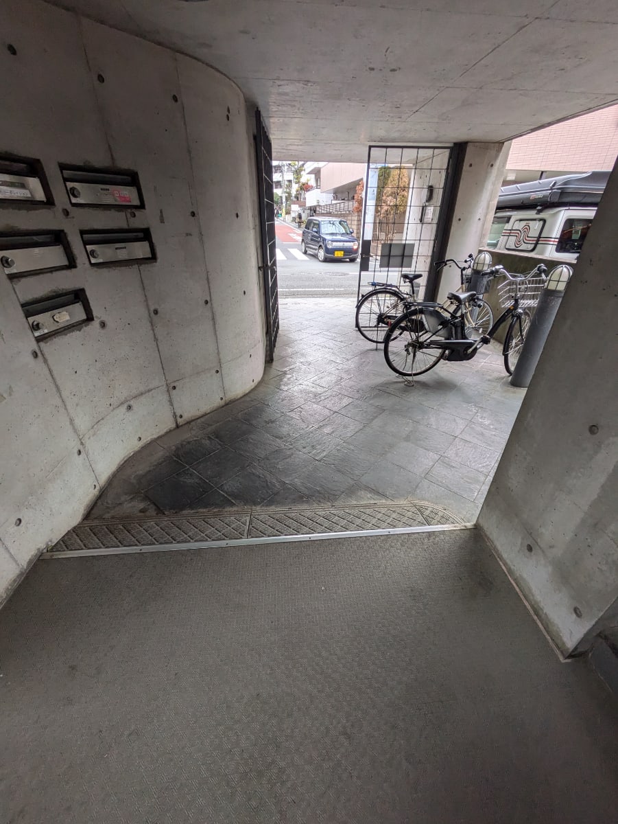 v20260417150758/fresh/building/J00100393398_8