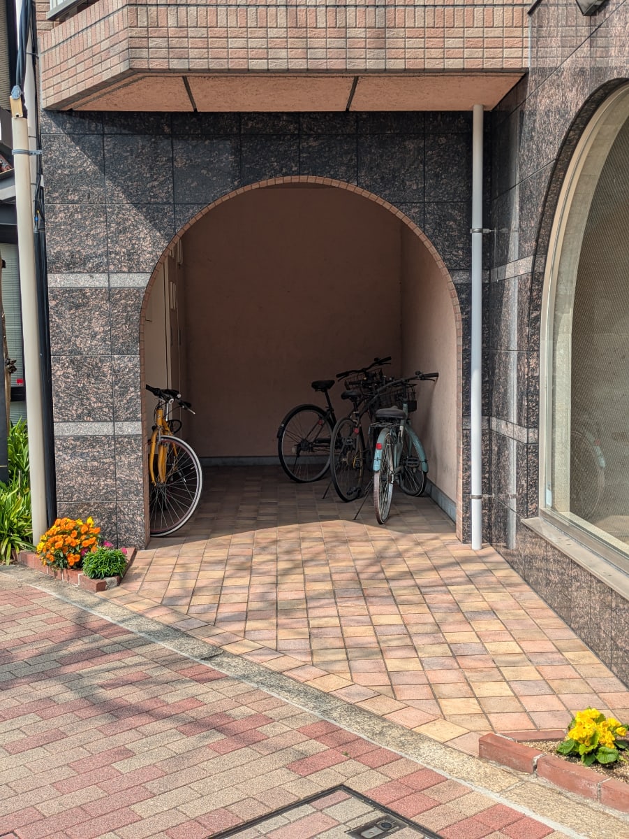 v20260417150758/fresh/building/J00100393655_11