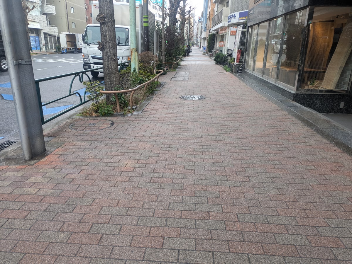 v20260417150758/fresh/building/J00100395301_2