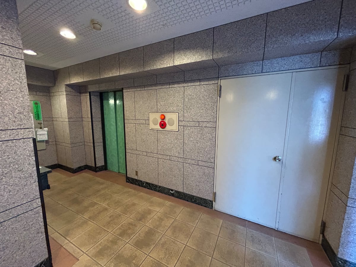 v20260417150758/fresh/building/J00100397943_9