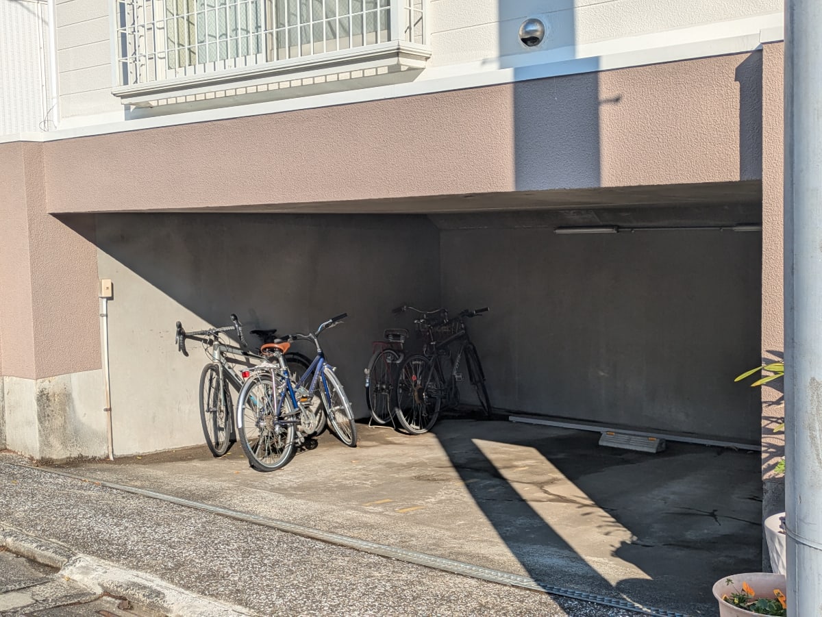 v20260417150758/fresh/building/J00100398102_9