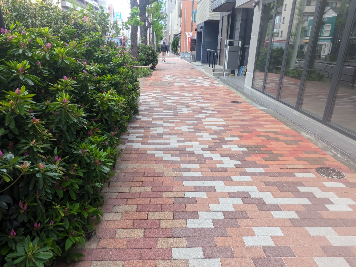 v20260417150758/fresh/building/J00100636416_12