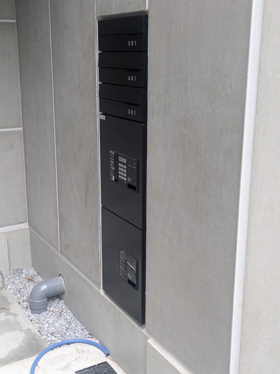 v20260417150758/fresh/building/J00100636416_9