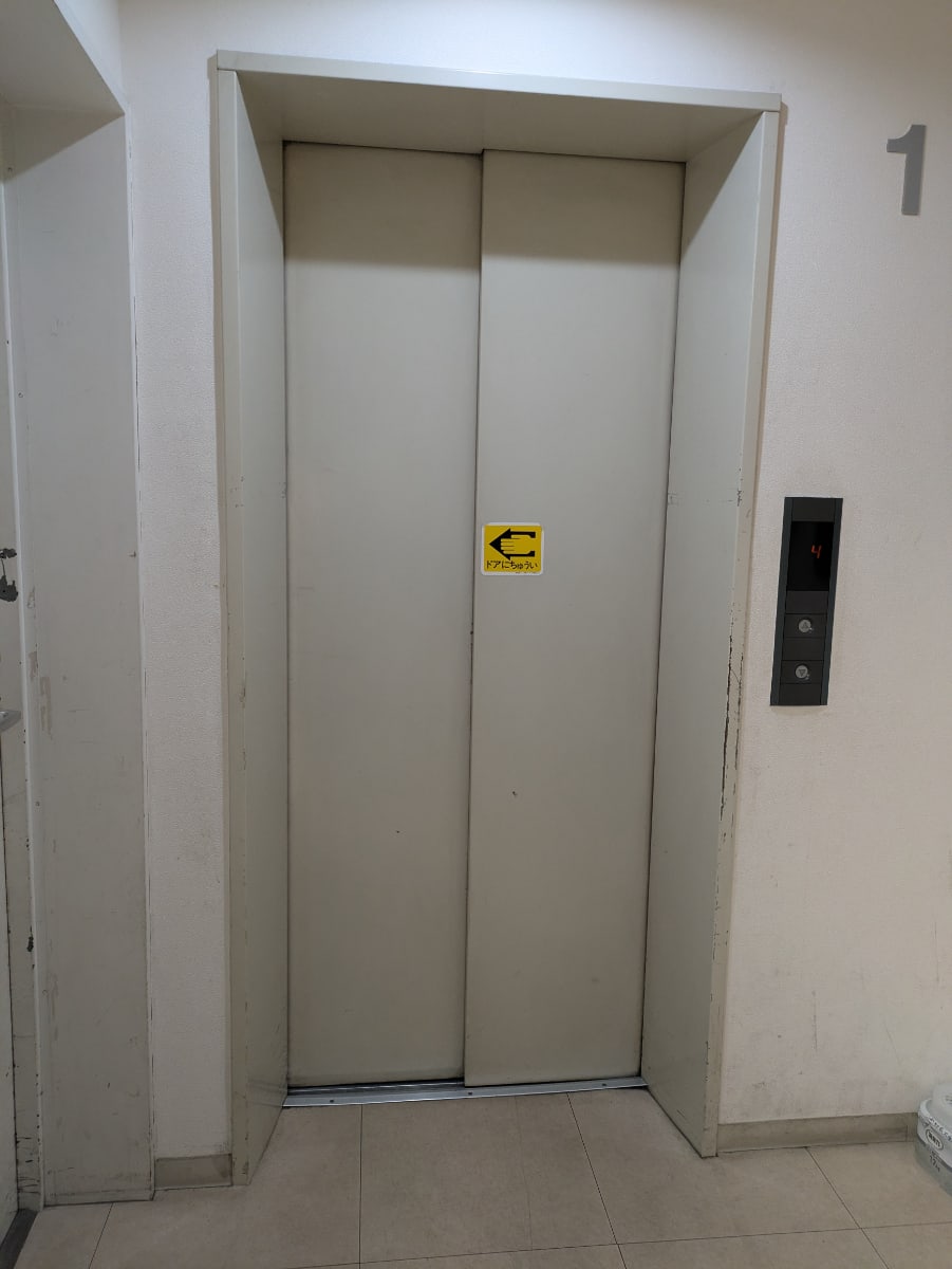 v20260418150639/fresh/building/J00100419559_4
