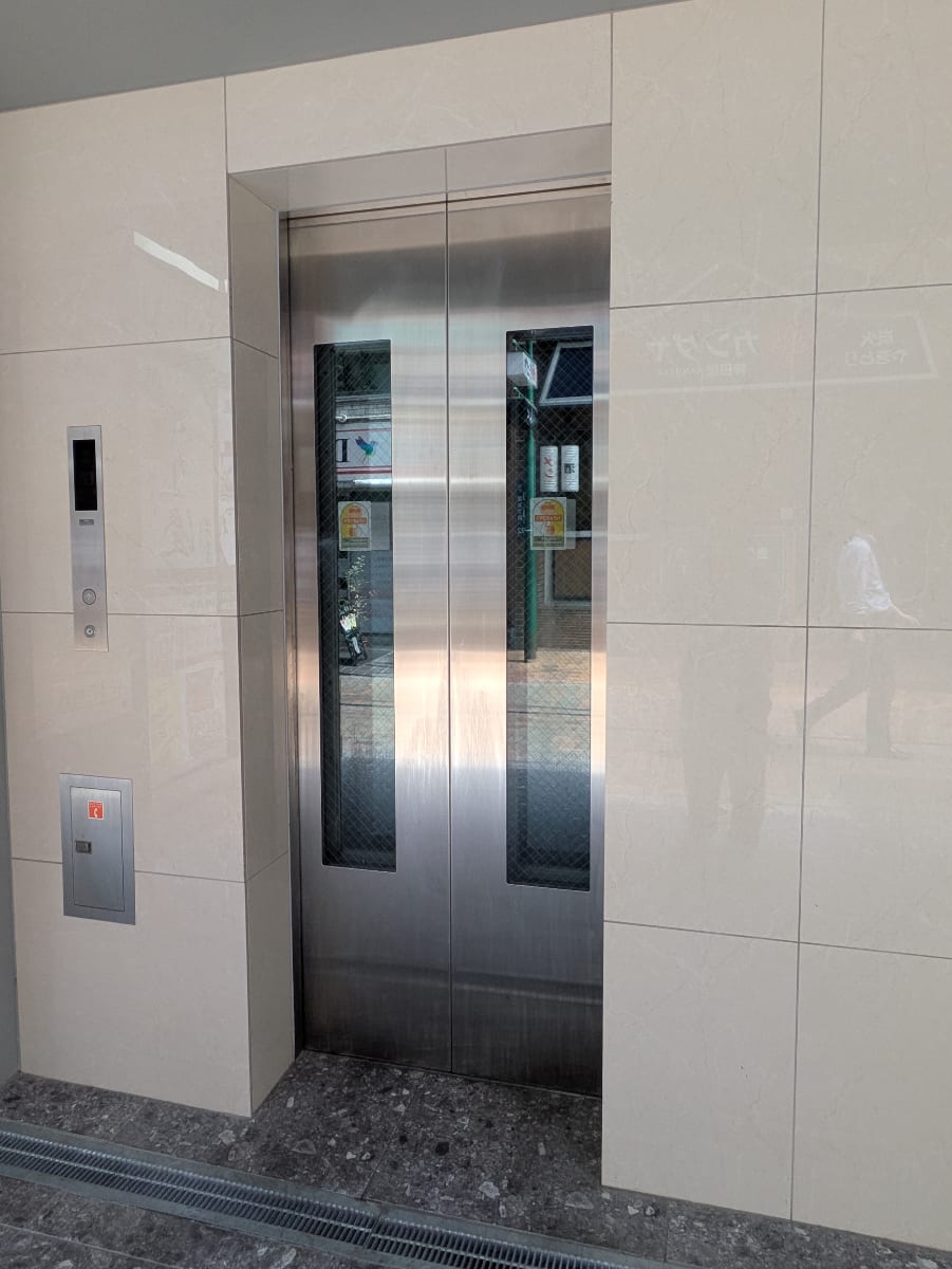 v20260418150639/fresh/building/J00100632700_4