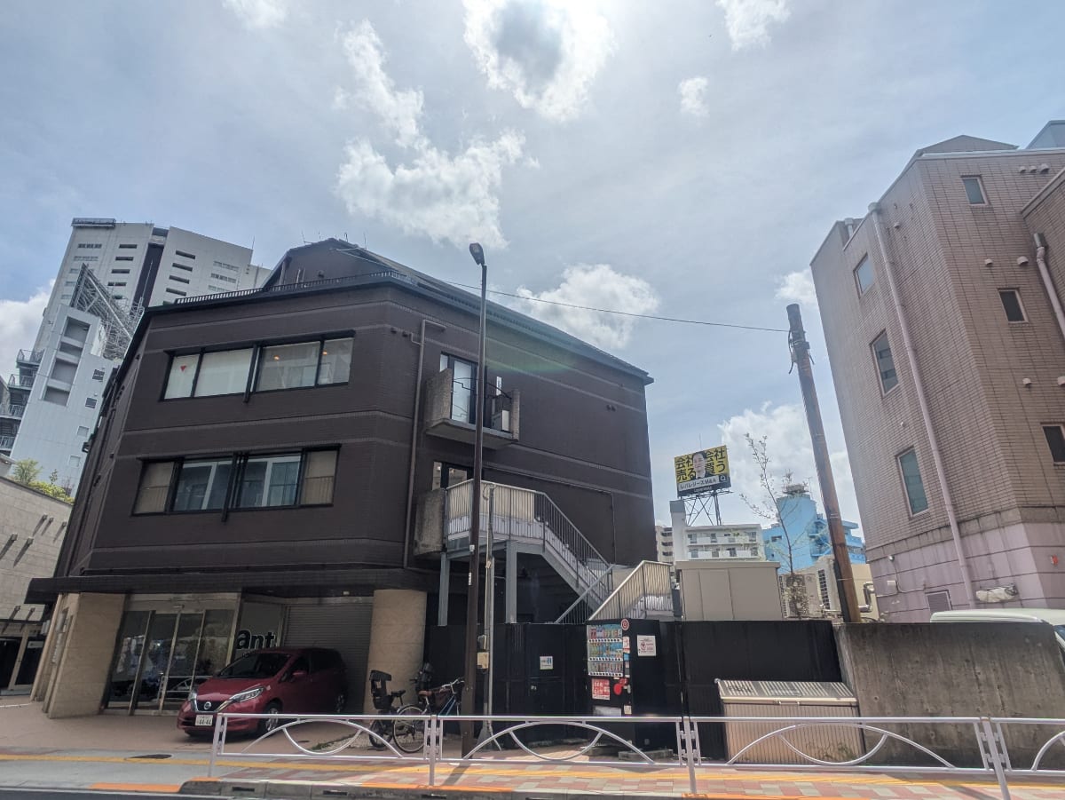 v20260418150639/fresh/building/J00100633698_5