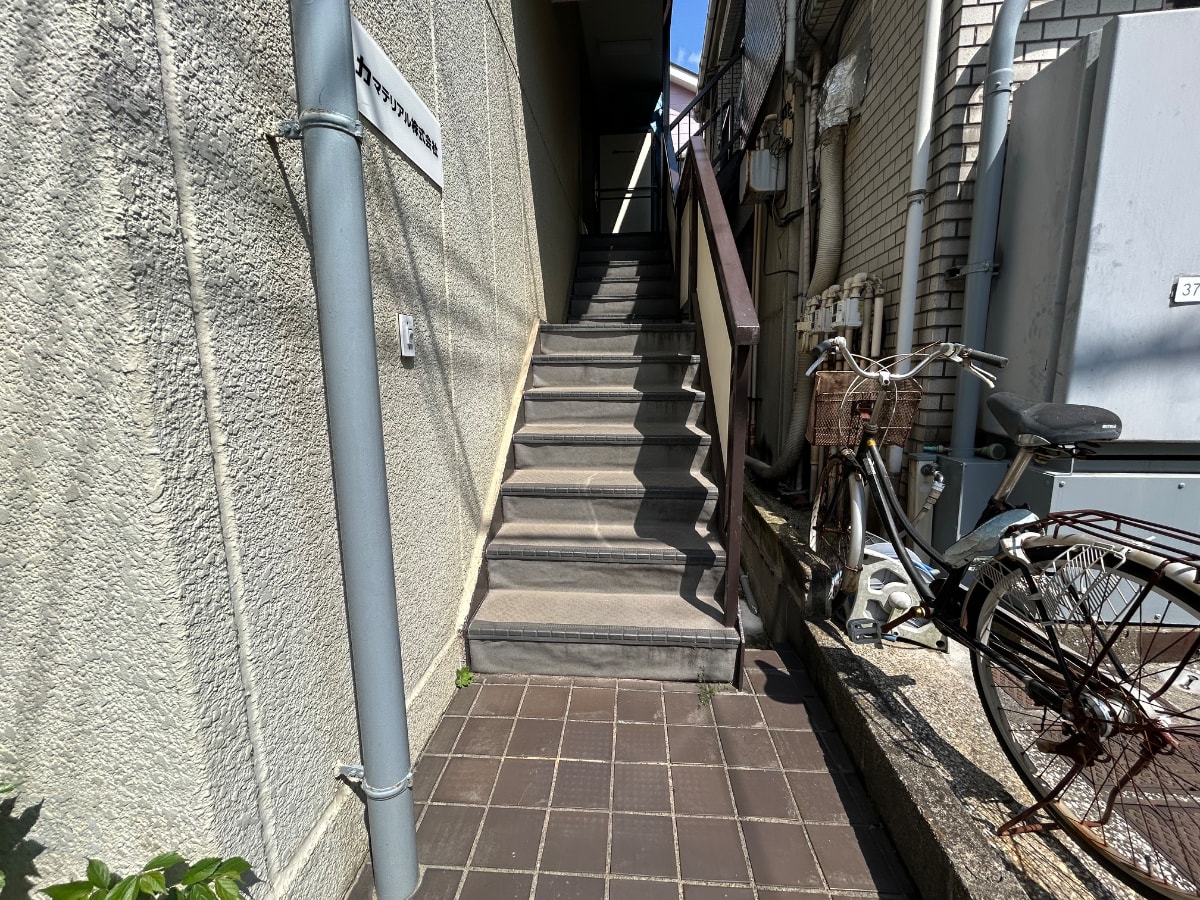 v20260418150639/fresh/building/J00100635194_3