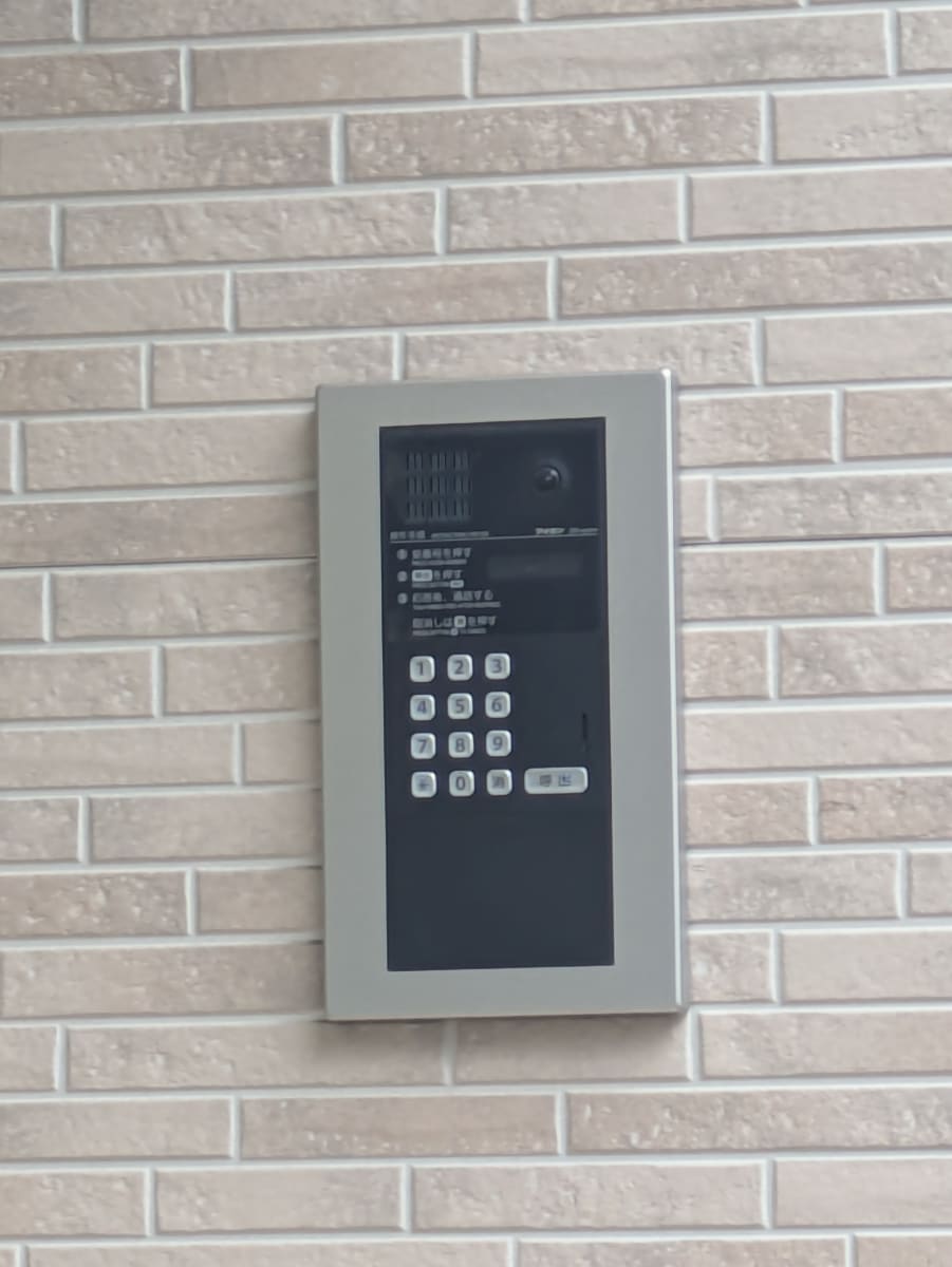 v20260418150639/fresh/building/J00100635353_9
