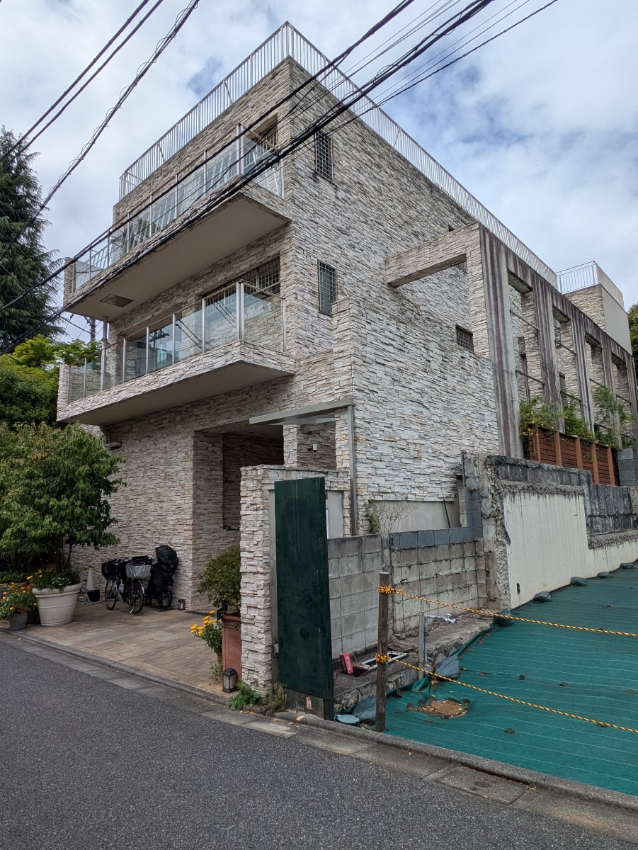 v20260421151013/fresh/building/J00100631386_1